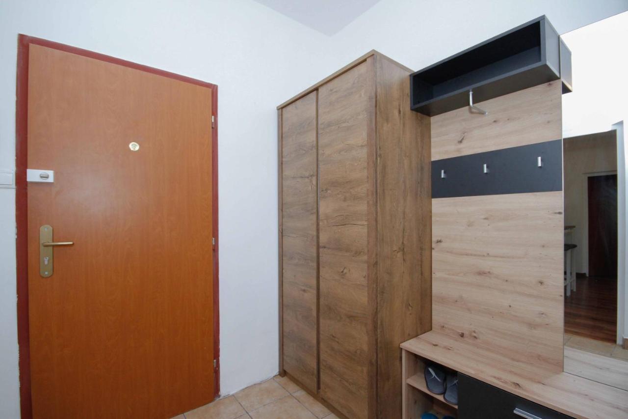 Trencianska Apartment براتسيلافا المظهر الخارجي الصورة